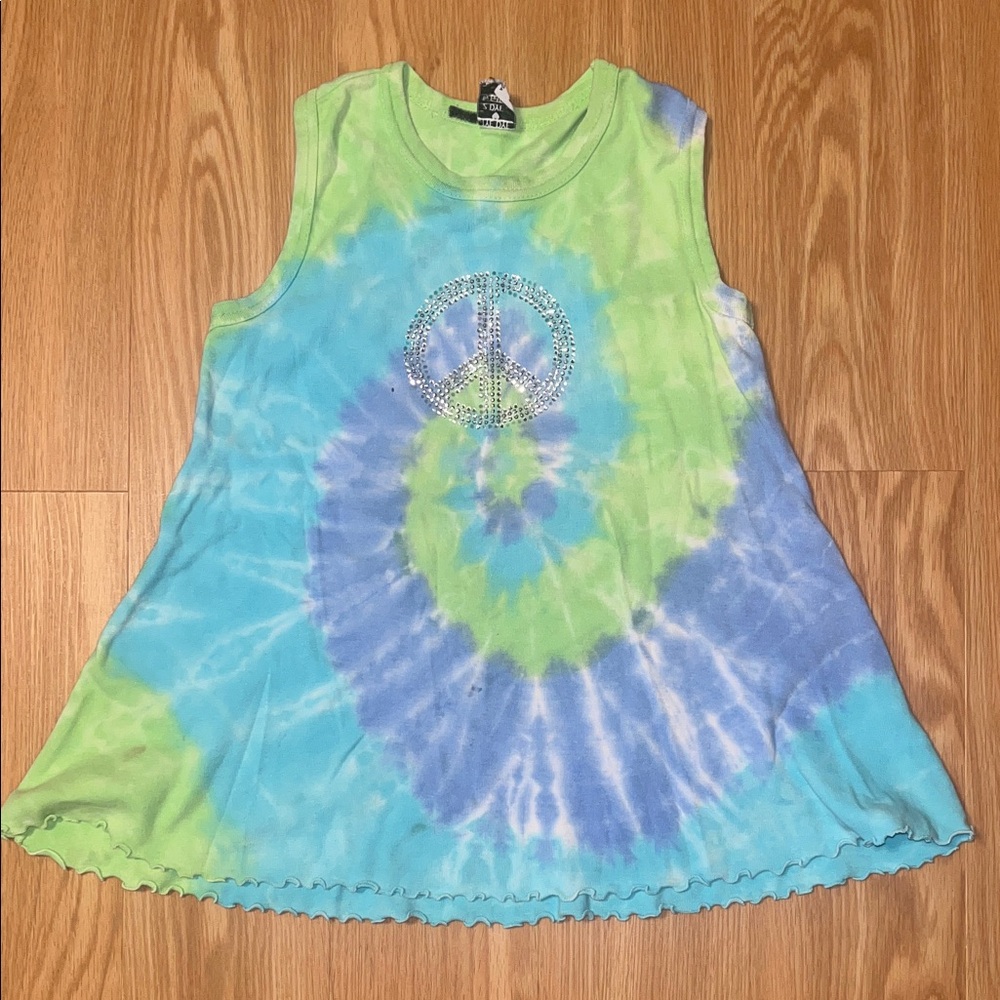 Tye Dye 2 DYE 4 By Fettuccini-Sleeveless Top with Rhinestone Peace Sign